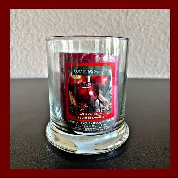 NWT. Glass Candle Holder with Luminessence Apple Cinnamon Pillar Candle - Picture 1 of 4